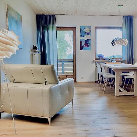Ferienwohnung Chiemseealpenblick Breitbrunn am Chiemsee Dış mekan fotoğraf