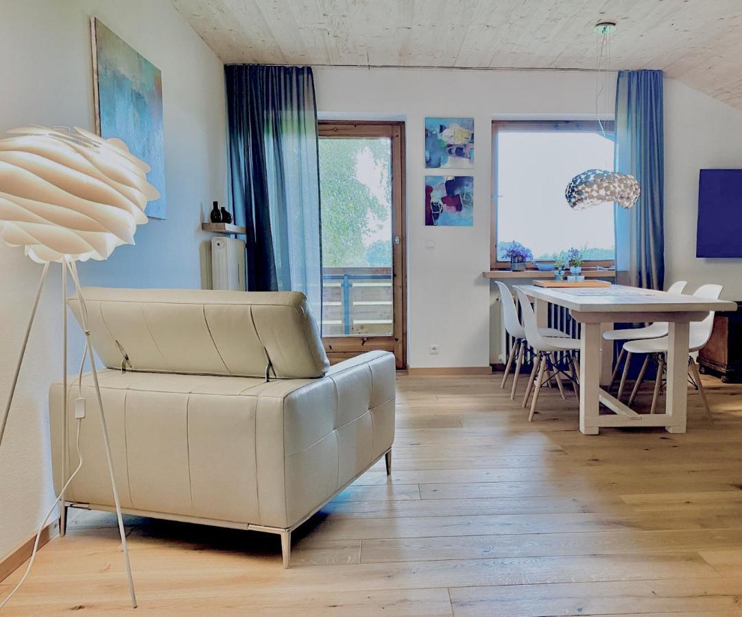 Ferienwohnung Chiemseealpenblick Breitbrunn am Chiemsee Dış mekan fotoğraf